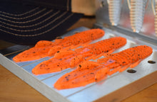 Load image into Gallery viewer, Speckled Pumpkin Creature Baits
